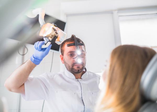 chirurgia oro maxilo faciala progrese tehnologice bucur