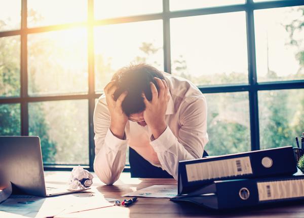 burnout si brownout semne epuizare demisie dafinoiu