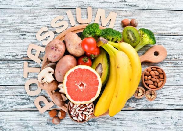 cele mai bune fructe bogate in potasiu pe care trebuie sa le consumi