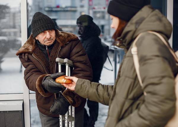 vouchere de 250 lei pentru mancare 1 400 lei pentru facturi cine poate beneficiasi cum