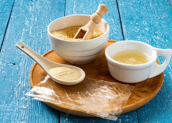 gelatina stimuleaza cresterea parului si repara varfurile despicate