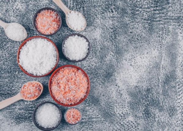 sarea din bucatarie este un aliat al frumusetii