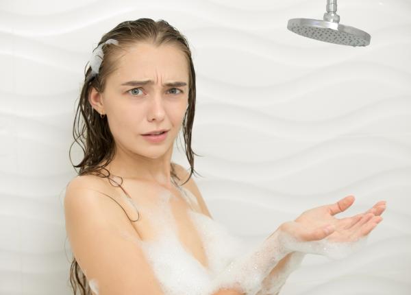 dusul rece beneficii sanatate economie facturi