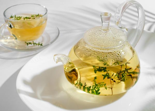 ceaiul de cimbru cum te ajuta daca tusesti sau iti curge nasul