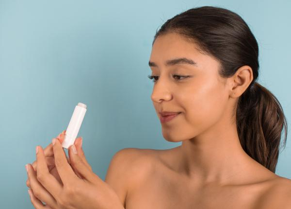 buze crapate si uscate cu ce poti sa inlocuiesti balsamul de buze