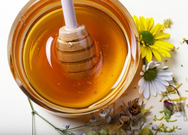 ce se intampla daca mananci o lingura de miere zilnic