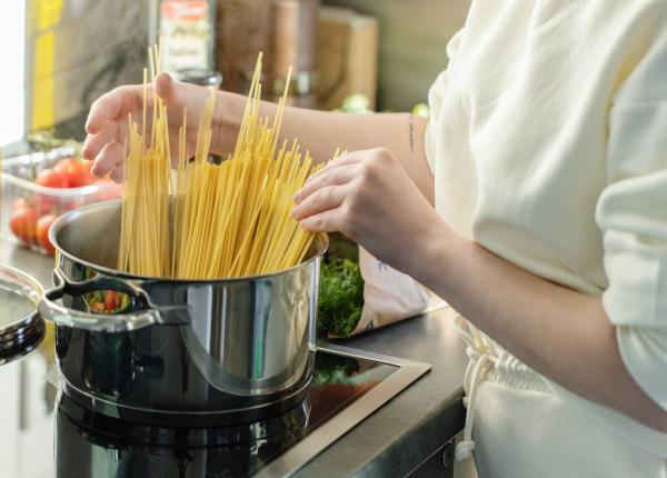 cum si cat se fierb pastele