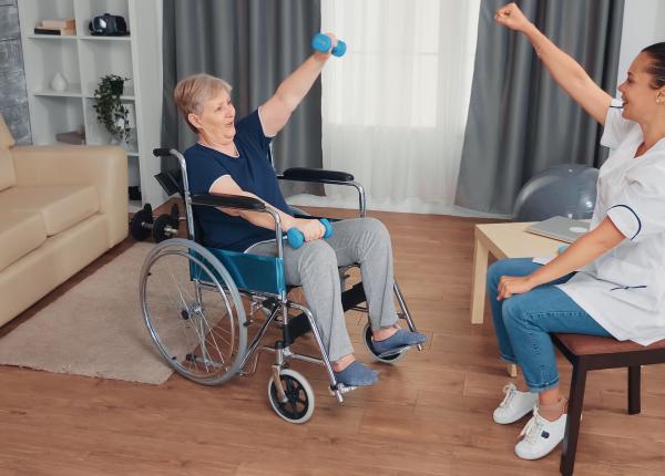 persoanele cu dizabilitati bani pentru chirie utilitati si recuperare