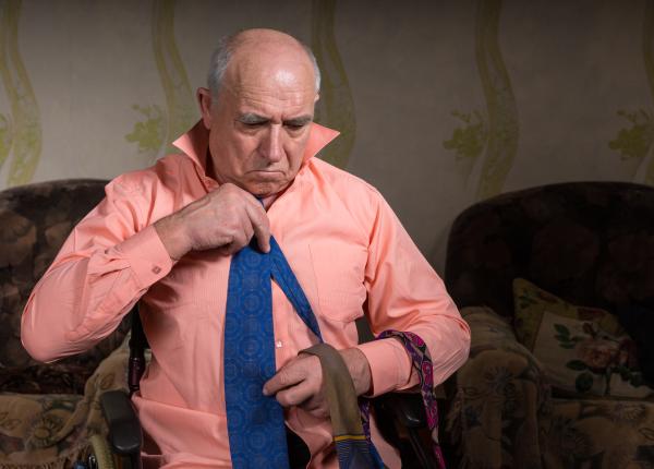 rutina vestimentara primul semn de dementa