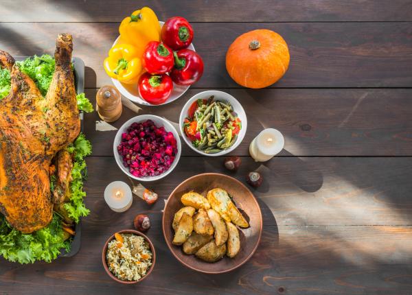 de ce iarna mancam mai mult si mai gras