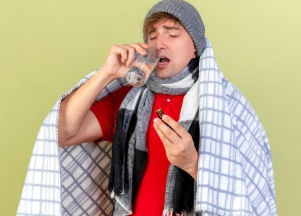 scapa de raceala persistenta cu 4 remedii naturis