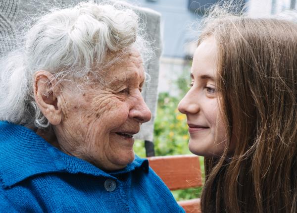 nu mai e vorba de o ruptura intre generatii ci de o mutatie mesajul zilei despre societate