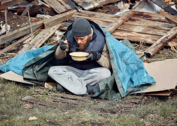 cat rezistam fara hrana si apa