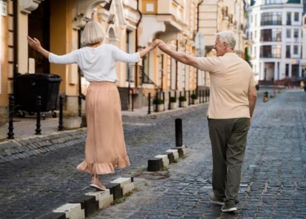 de ce unii oameni traiesc pana la 100 de ani cum explica stiinta longevitatea