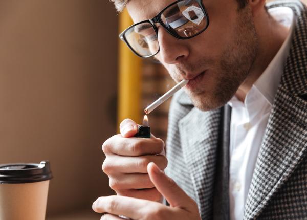 sunt 6 000 de substante in fumul de tigara iar peste 100 sunt asociate cu cancerul bundoi arderea este problema sunt 6 000 de substante in fumul de tigara iar peste 100 sunt asociate cu cancerul bundoi arderea este problema