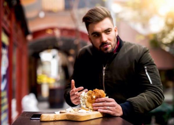 dupa 40 de ani dieta barbatului trebuie reinventata