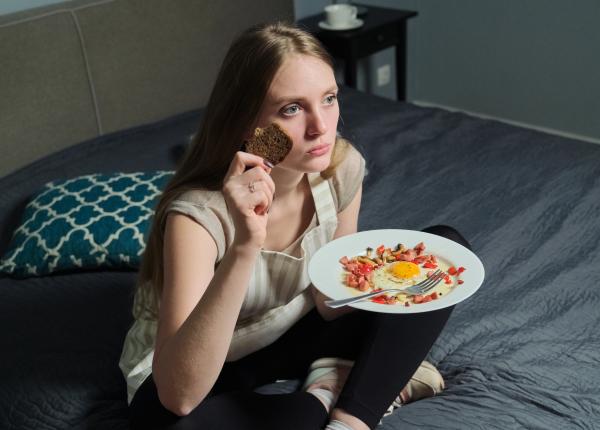 mancatul compulsiv semnul depresiei leca deschizi frigiderul