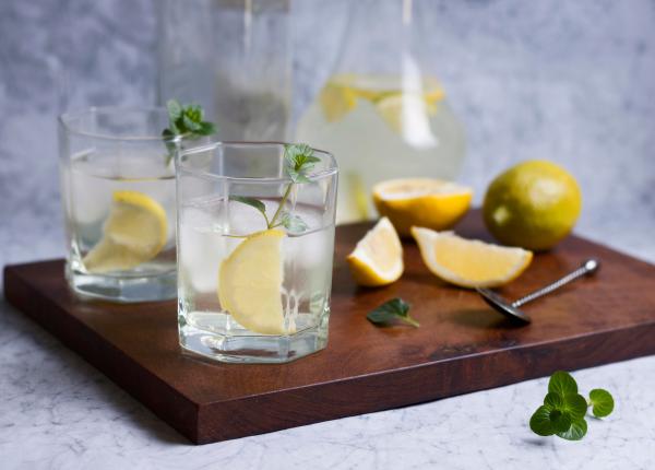 ce se intampla daca bei apa cu lamaie timp de o luna