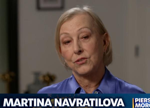 martina navratilova a scapat de cancer
