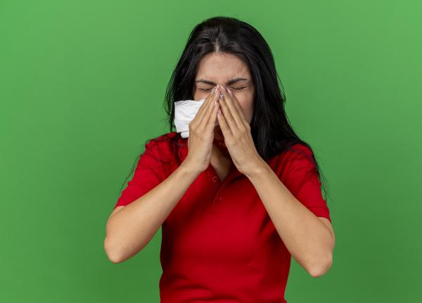 rinoreea cauze si tratament