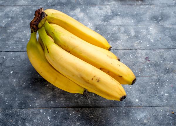 cum sa mananci corect banana