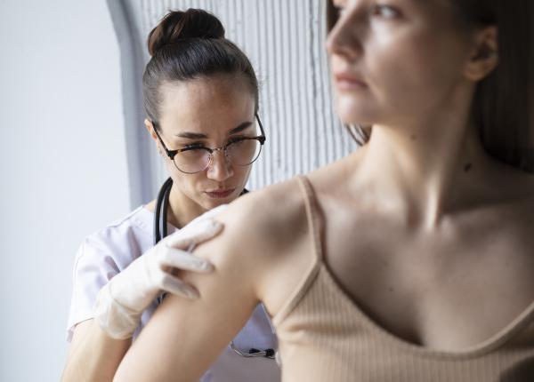 folositi protectia campanie pentru tineri pana in 2043 cancerului de piele