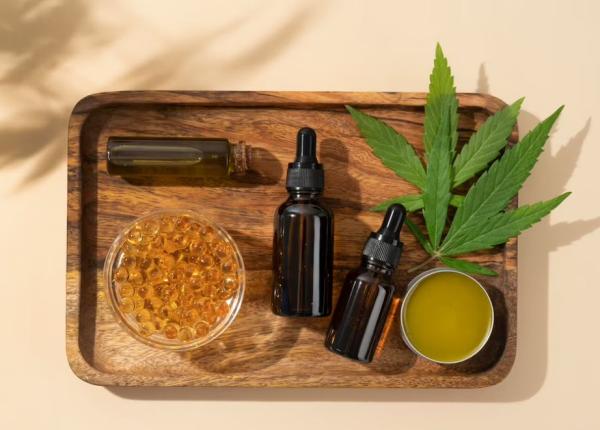 uleiul de canepa plin de acizi grasi nesaturati benefic pentru gene