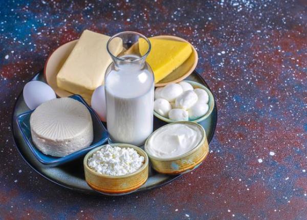 intoleranta la lactoza si alergia la lactate asemanari si deosebiri