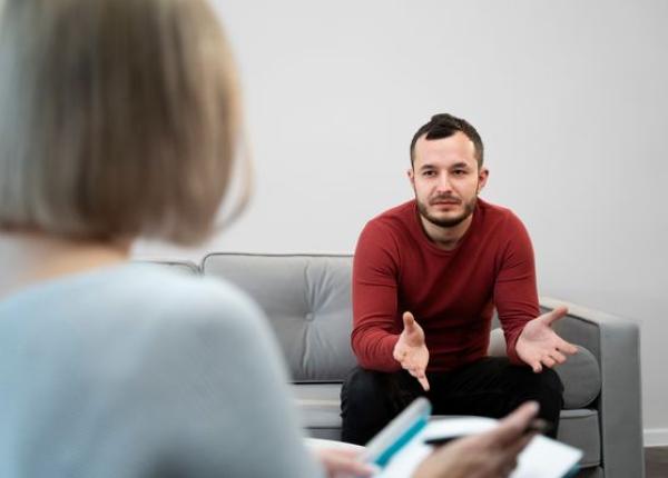 depresia mai putin diagnosticata la barbati elena ungureanu vorbesc mai putin