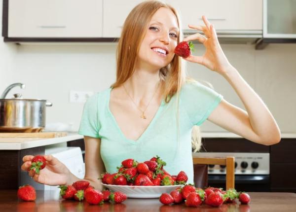 capsunile bogate in vitamine si antioxidanti capsunile bogate in vitamine si antioxidanti