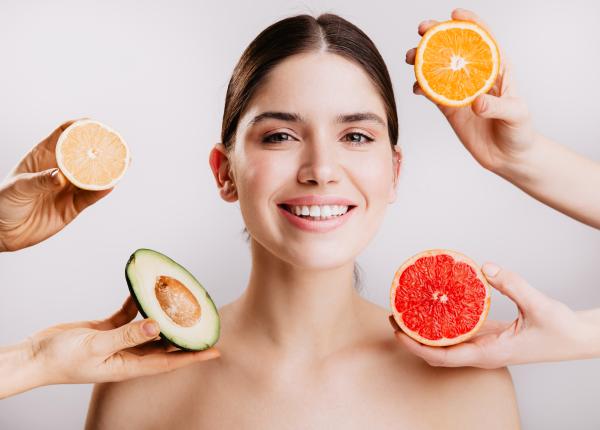 cele 5 alimente vitamine colagen si niacinamide pielea elastica tanara giurcaneanu cele 5 alimente vitamine colagen si niacinamide pielea elastica tanara giurcaneanu