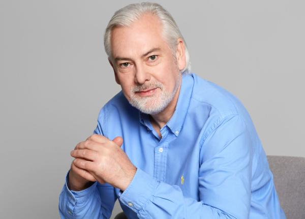 8 milioane de fumatori mor in fiecare an alternativele fara fum ar putea reduce aceasta cifra de 10 ori