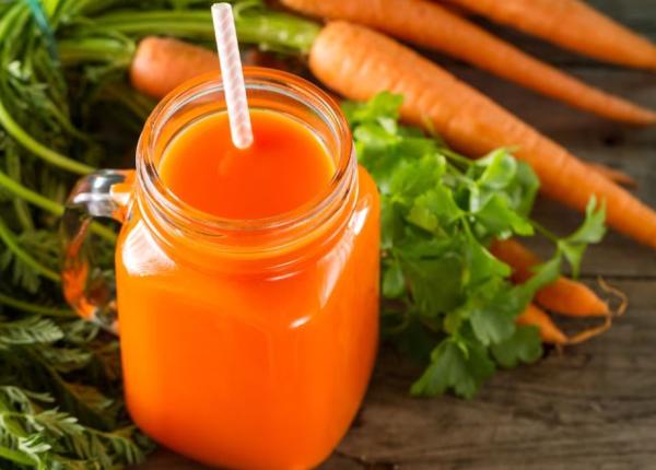 sucul de morcovi face minuni imbunatateste metabolismul si calmeaza nervii