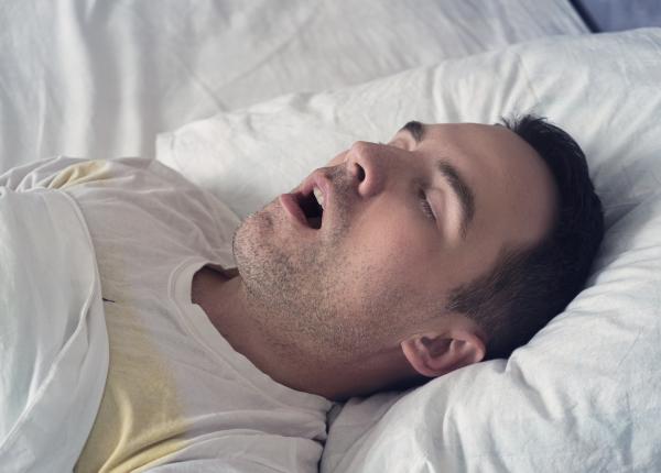 apneea de somn factor pentru reducerea volumului cerebral