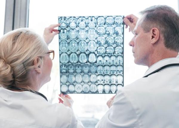 tumorile cerebrale impact asupra functiei cognitive cercetator explicatii