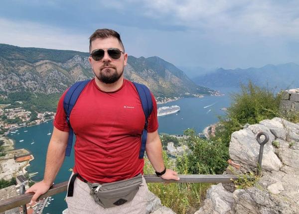 augustin chira fost fotbalist la cfr cluj a murit la numai 35 de ani din cauza cancerului de stomac