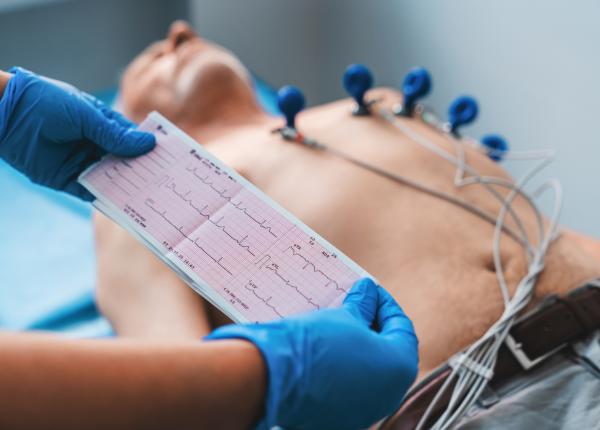 bataile anormale ale inimii semnale mortale aritmie