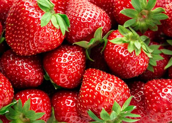 la ce sa fii atent daca o capsuna este mucegaita