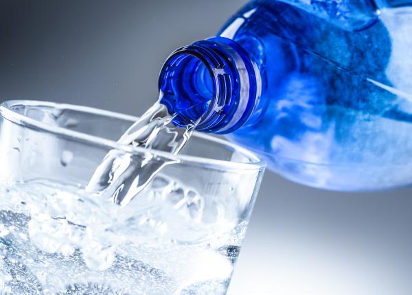 apa minerala rinichi rucsandra manu creste tensiunea