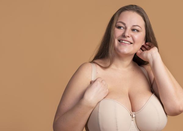 gigantomastia sanii voluminosi afectiune cu implicatii majore gigantomastia sanii voluminosi afectiune cu implicatii majore