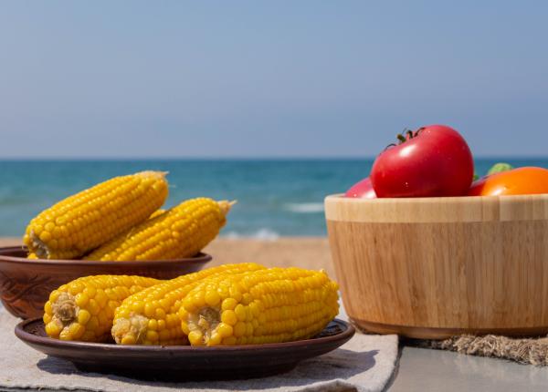 la ce sa fii atent cand mananci porumb fiert