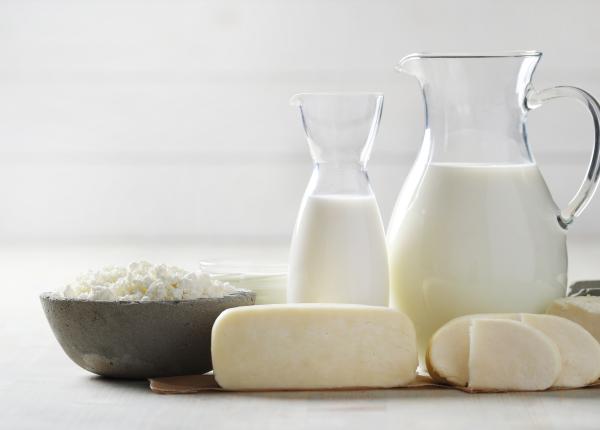 fructul care are mai mult calciu decat laptele