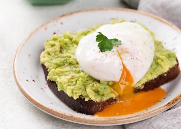 reteta avocado oua rosii 2 retete simple rapide