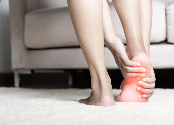 durerile la tendonul lui ahile cauze si tratament