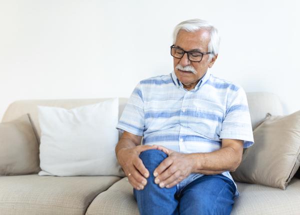 apa la genunchi semn al unei boli sau infectii