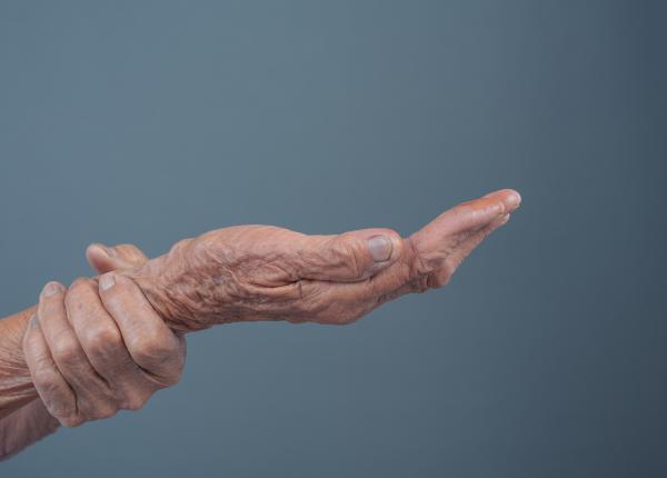 tremorul semn al unei afectiuni comune