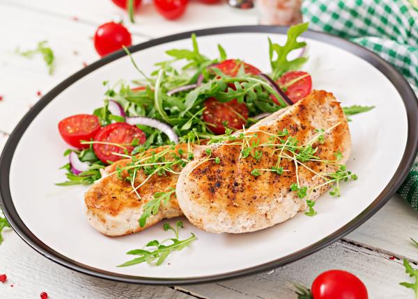 de ce pieptul de pui pare sa fie in aproape toate planurile alimentare