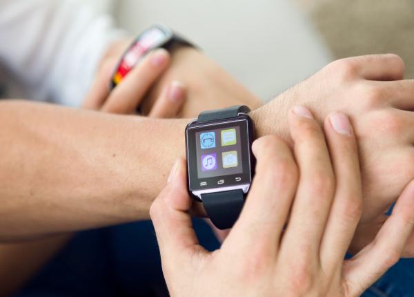 ceasul tau de mana poate ascunde boli infectioase