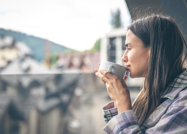 ceaiul care previne cariile si inflamatia gingiilor