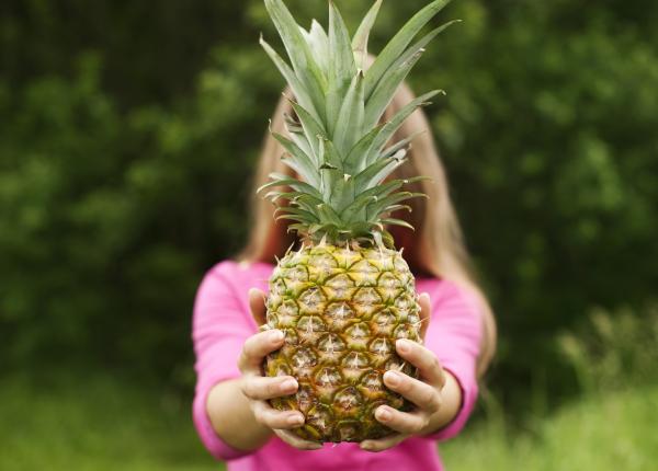 5 motive sa consumi mai des ananas